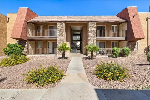 4450 Sandy River Dr #88, Las Vegas, NV 89103