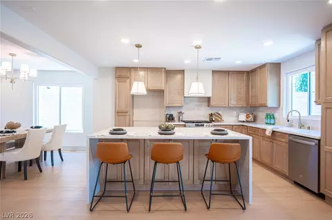 10000 Ranch Hand Ave, Las Vegas, NV 89117