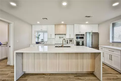 9340 W Washburn Rd, Las Vegas, NV 89149