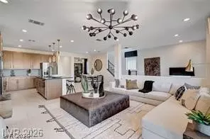 7977 Texas Hills St, Las Vegas, NV 89113