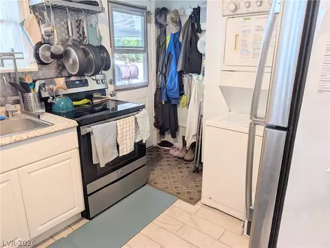 Other - 102 Rowan Dr, Caliente, NV 89008 photo 7 of 11