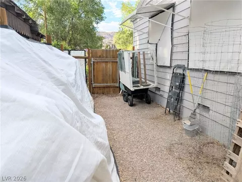 Exterior - 102 Rowan Dr, Caliente, NV 89008 photo 7 of 9