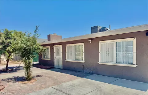2536 Arrowhead St, North Las Vegas, NV 89030