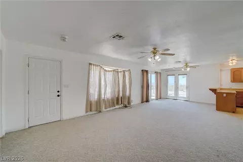 Living - 590 Encinitas St, Searchlight, NV 89046 photo 3 of 4