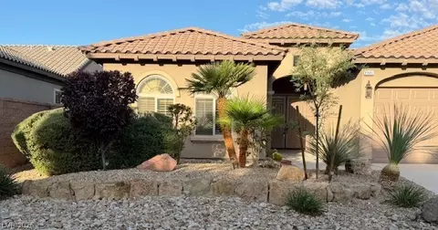 7521 Java Sparrow St, North Las Vegas, NV 89084