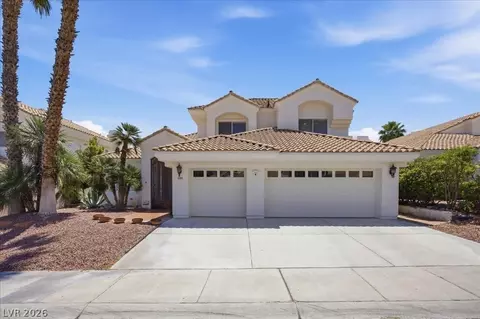 8105 Lake Hills Dr, Las Vegas, NV 89128