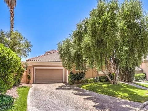 27 Via Paradiso St, Henderson, NV 89011