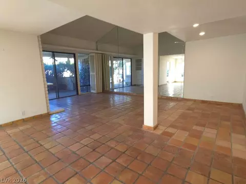 3066 Conquista Ct, Las Vegas, NV 89121