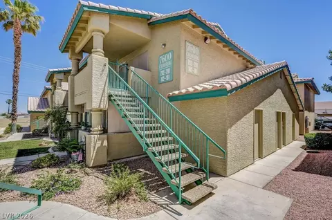 7600 Cromberg Ave #201, Las Vegas, NV 89145
