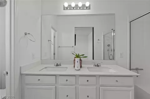 Bath - 937 E Sunset Rd, Henderson, NV 89011 photo 2 of 3