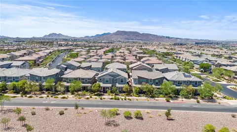 View/Area - 937 E Sunset Rd, Henderson, NV 89011 photo 3 of 9