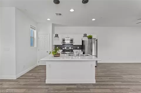 937 E Sunset Rd, Henderson, NV 89011 photo 7