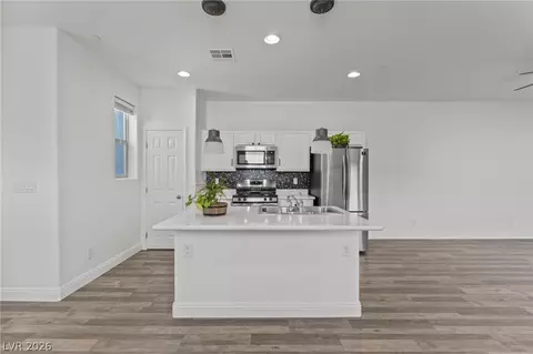 Other - 937 E Sunset Rd, Henderson, NV 89011 photo 2 of 11