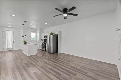 937 E Sunset Rd, Henderson, NV 89011 photo 15