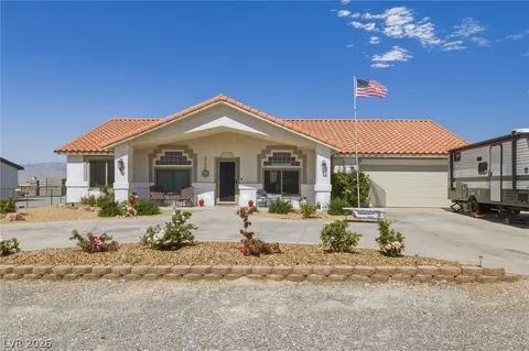 2100 Iroquois Ave, Pahrump, NV 89048
