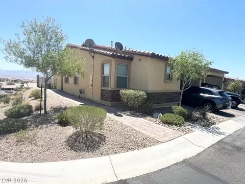 2722 Chinaberry Hill St, Laughlin, NV 89029