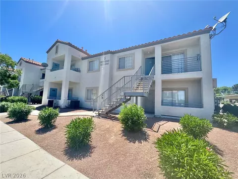 3318 N Decatur Blvd #2040, Las Vegas, NV 89130