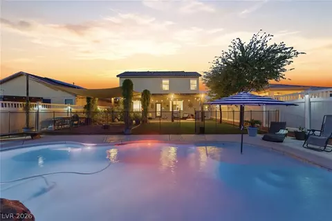 929 Aspen Cliff Dr, Henderson, NV 89011