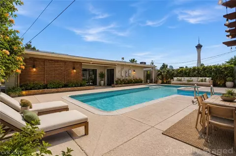 909 Canosa Ave, Las Vegas, NV 89104