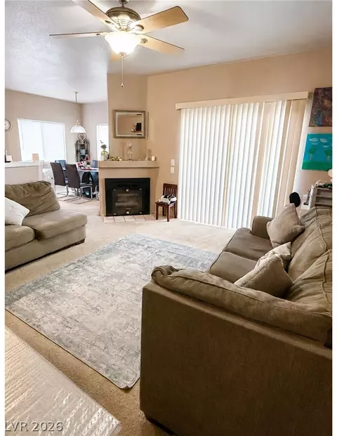 1050 E Cactus Ave #1067, Las Vegas, NV 89183