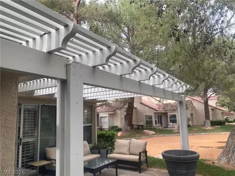 7061 Bright Springs Ct, Las Vegas, NV 89113