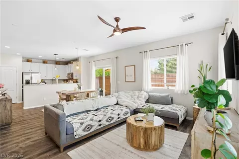 9041 Cross Stitch Ct, Las Vegas, NV 89149