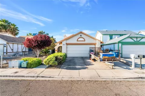 5942 Whispering Pine Ave, Las Vegas, NV 89142