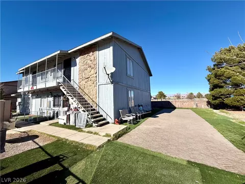 4796 Nova Ln, Las Vegas, NV 89115