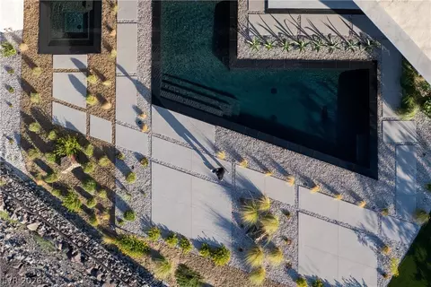 8 Chisel Crest Ct, Henderson, NV 89012 photo 22