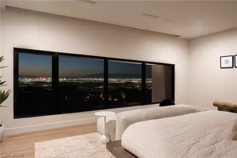 Bedroom - 8 Chisel Crest Ct, Henderson, NV 89012 photo 9 of 9
