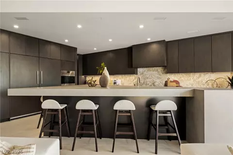 Kitchen - 8 Chisel Crest Ct, Henderson, NV 89012 photo 2 of 8