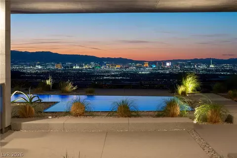 8 Chisel Crest Ct, Henderson, NV 89012 photo 3