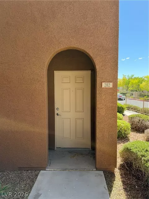 3805 Juno Beach St #202, Las Vegas, NV 89129