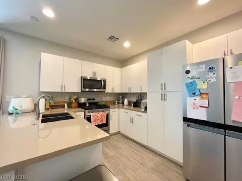 11238 Essence Pt #210, Las Vegas, NV 89135