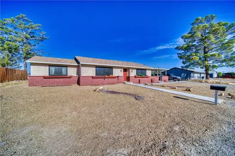 2040 Laguna St, Pahrump, NV 89048