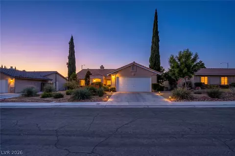 7713 Leavorite Dr, Las Vegas, NV 89128