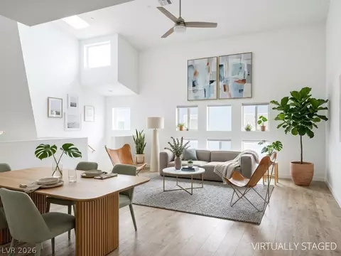 247 Tower St, Las Vegas, NV 89101