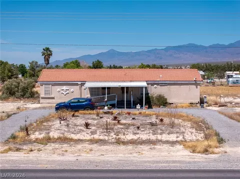 3991 Tahachapi Ave, Pahrump, NV 89048