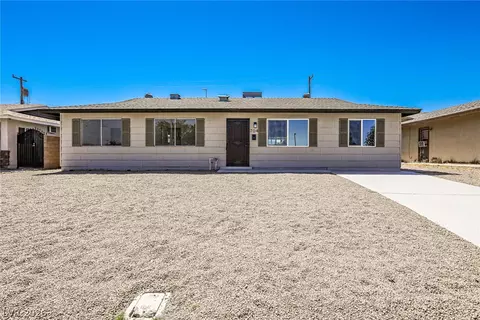 704 Kraemer Dr, Las Vegas, NV 89107