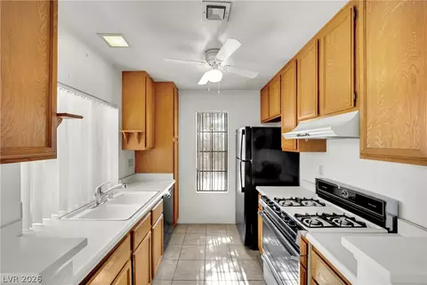 4831 Nara Vista Way #201, Las Vegas, NV 89103