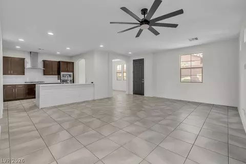 6983 Bering Strait Ave, Las Vegas, NV 89179