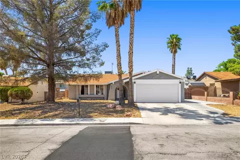899 El Camino Way, Boulder City, NV 89005