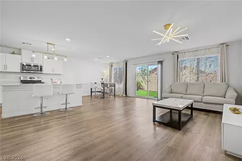 804 Rancho Sedona Ave, North Las Vegas, NV 89081