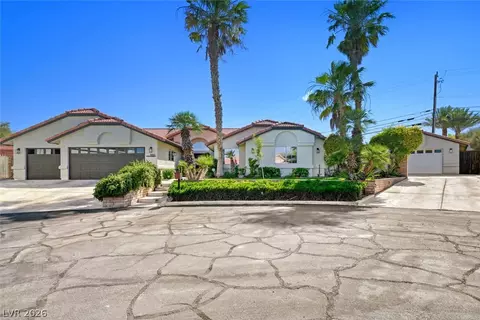 5965 N Grand Canyon Dr, Las Vegas, NV 89149