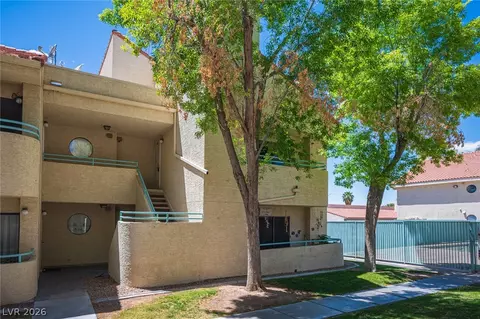 870 N Sloan Ln #204, Las Vegas, NV 89110