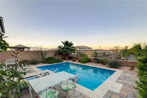5402 Zacatin Ct, Las Vegas, NV 89166