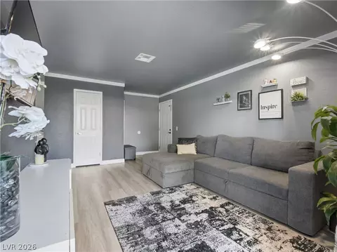 2606 S Durango Dr #258, Las Vegas, NV 89117