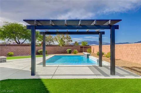 6390 Painted Creek St, Las Vegas, NV 89149