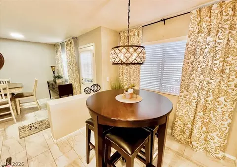 Dining - 2205 Camel Mesa Dr, Laughlin, NV 89029 photo 3 of 4
