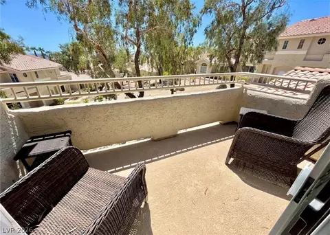 Exterior - 2205 Camel Mesa Dr, Laughlin, NV 89029 photo 3 of 4